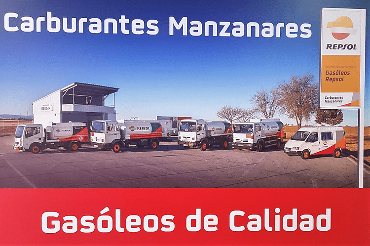 Carburantes Manzanares, S.L. fotografía de camiones